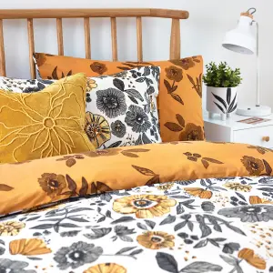 furn. Scandi Poppy Floral Reversible Duvet Cover Set