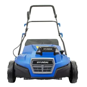 Hyundai Artificial Grass Sweeper 2x 20V (40V) 380mm Working Width, Brushless Motor, 4Ah Li-ion Batteries  HY2197