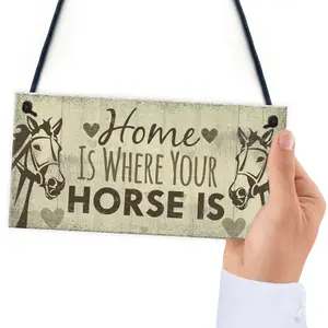 Red Ocean Horse Gifts For Women Hanging Sign Horse Gifts For Girls Horse Accessories Cute