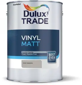 Dulux Trade Chic shadow Vinyl matt Emulsion paint, 5L