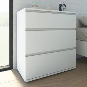 Nova Matt white 3 Drawer Chest of drawers (H)835mm (W)768mm (D)400mm