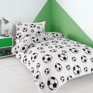 Catherine Lansfield Bedding Football Fleece Reversible Duvet Cover Set with Pillowcase Grey