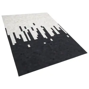 Cowhide Area Rug 160 x 230 cm Black and White BOLU