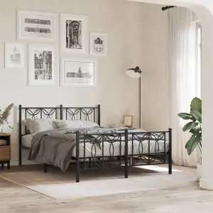 Berkfield Metal Bed Frame without Mattress with Footboard Black 140x200cm