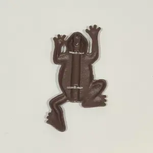 Homescapes Cast Iron Thermometer Frog