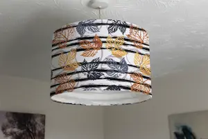 Cute autumn leaves (Ceiling & Lamp Shade) / 25cm x 22cm / Lamp Shade