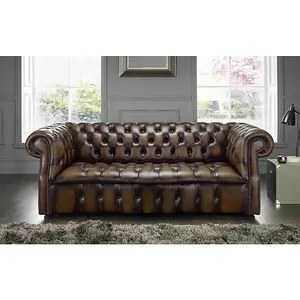 Chesterfield Classic Richmond Settee