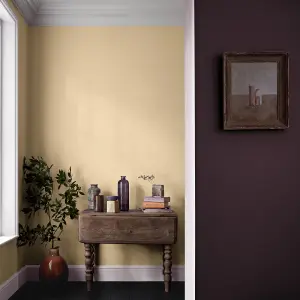 Crown Walls & Ceilings Matt Emulsion Paint Pale Gold - 2.5L