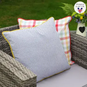 Pack of 2 Summer Picnic Grass Garden Cushions 50cm L x 50cm W