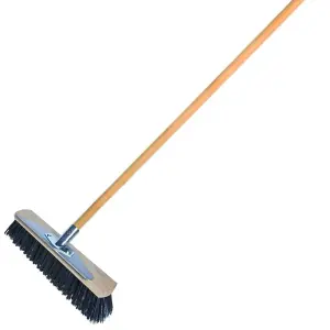 Heavy Duty Garden Broom Outdoor 40 cm / 15.5 in Stiff Hard Brush & Metal Scraper for Sweeping Stable, Yard - 115 cm Long Handle