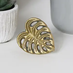 Melody Maison Gold Monstera Leaf Drawer Knob