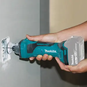 MAKITA DCO180Z 18v Drywall cut out tool