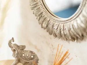 Distressed Silver Feathered Mirror