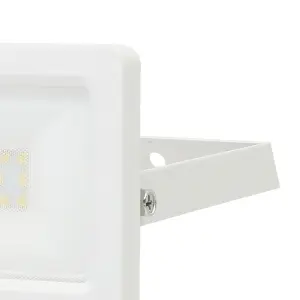 GoodHome Lucan AFD1017-IW White Mains-powered Cool white Outdoor LED PIR Floodlight 1000lm