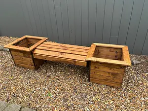 Charles Taylor Knights Single Planter Bench