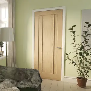 Green & Taylor Worcester Oak 3 Panel Internal Door