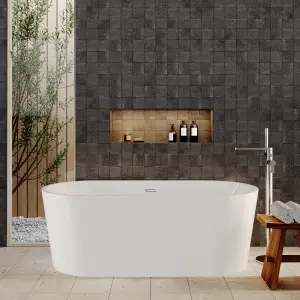 Contemporary Rounded Rectangular Freestanding Bath from Balterley - 1700mm x 780mm