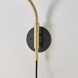 Furniturebox UK Poppy Wall Lamp with Matte Black Shade and Brushed Brass