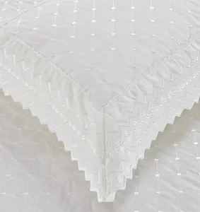 Richmond White Bedspread Luxury Embroidered