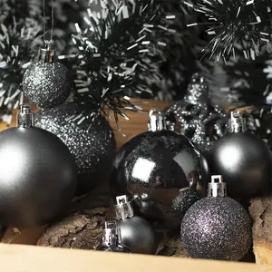 100 Piece Shatterproof Christmas Bauble Set Gray