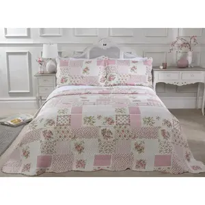 Canadice Polyester Patchwork Bedspread with Pillow Shams Pink / 250 x 250 cm