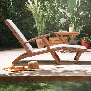 VonHaus Sun Lounger, Steamer Chair, Folding Chair for Garden & Removable Footstool, Foldable Reclining Acacia Hardwood Sunlounger