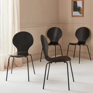 sweeek. Set of 4 retro wooden stacking chairs Naomi Black 43x48x87 cm