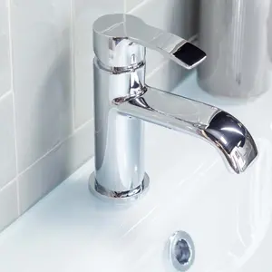 Halo Polished Chrome Round Deck-mounted Basin Mono Mixer Tap