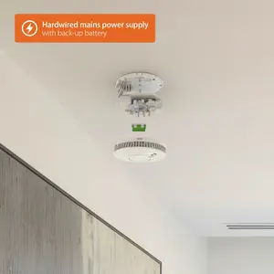 FireAngel Pro Connected Battery & mains-powered Interlinked Smart smoke alarm