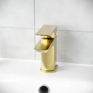 Nes Home Modern Cloakroom Brushed Brass Square Basin Mono Mixer Tap