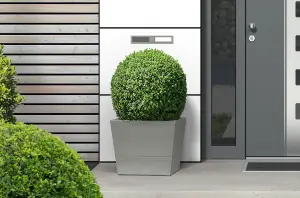 Winawood Polymer Wood Effect Zero Maintenance Fully Weatherproof Set of 2 Small Planters - Stone Grey