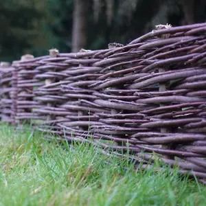 2m Willow Lawn Edging - 20cm Height