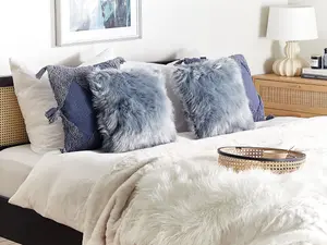 Set of 2 Cushions LUBHA Faux Fur 42 x 42 cm Solid Dark Blue