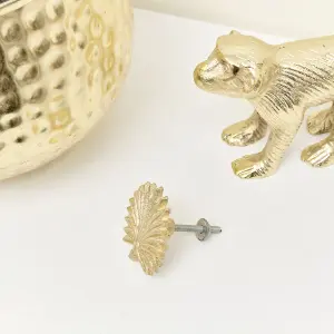 Melody Maison Set of 4 Gold Palm Leaf Drawer Knobs