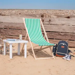 Harbour Housewares - Folding Wooden Beach Chairs - Green Stripe - Pack of 2