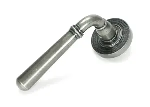 Pewter Newbury Lever on Rose Set (Beehive) - Unsprung