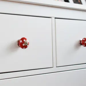 Nicola Spring - Round Ceramic Cabinet Knobs - Spot - Pack of 6