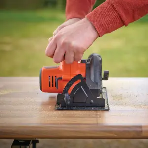 Black+Decker 18V Li-ion POWERCONNECT 140mm Cordless Circular saw (1 x 1.5Ah) - BDCCS18C1-GB