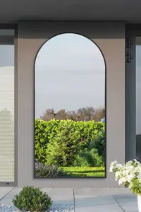 MirrorOutlet - The Arcus - Black Framed Arched Leaner/Wall Garden Mirror 79" x 39" (200 x 100 cm)