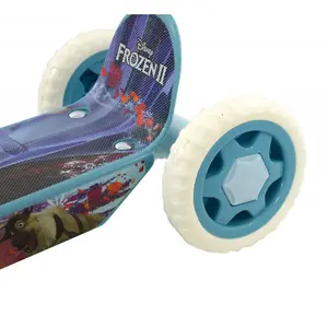 Frozen 2 Deluxe Children's Tri Scooter