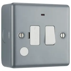 BG Metal Clad 13A Switched Fuse Connection Unit with LED & Flex Outlet