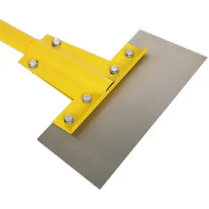 1.5m Heavy Duty Floor Scraper with 300mm Carbon Steel Blade for Efficient Cleaning