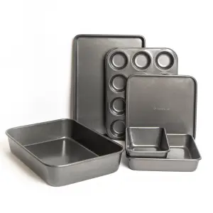 MasterClass Bakeware Set of Roasting Pans, Rack, Trays, and Pizza Crisper