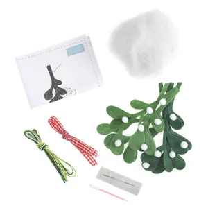 FELT MISTLETOE - Felt Decoration Kit: Christmas: Mistletoe - Trimits