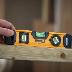 DeWalt 250mm Torpedo Spirit level