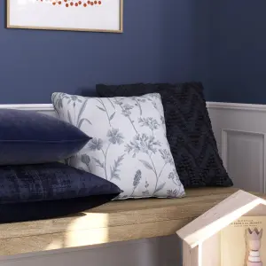 GoodHome Valgreta Deep navy Square Indoor Cushion (L)43cm x (W)430cm