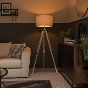 ValueLights Clipper Modern Light Wood & Chrome Tripod Floor Lamp with Grey Drum Shade - Complete with 6w LED Bulb 3000K Warm White