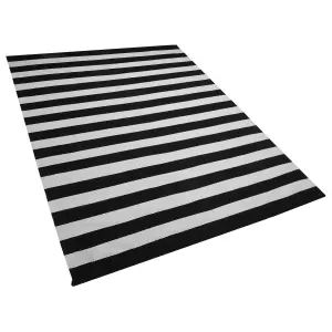 Outdoor Area Rug 160 x 230 cm Black and White TAVAS