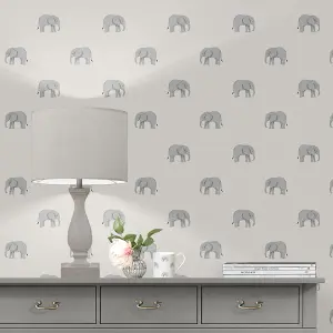 Sophie Allport Natural Wildlife Pearl effect Embossed Wallpaper