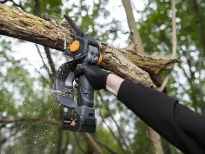 Batavia NEXXSAW 7in Pruner Chainsaw 18V 2 x 2.0Ah Li-ion Pole Saw + 1.75m Pole